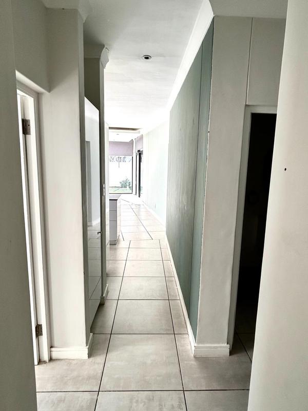 To Let 3 Bedroom Property for Rent in Somerset West Western Cape